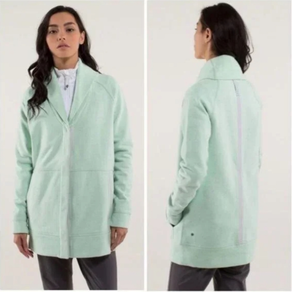 🔥🔥Lululemon Yin to My Yang Cardi in mint color